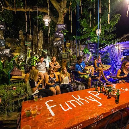 Funky Place Lovina Exteriér fotografie